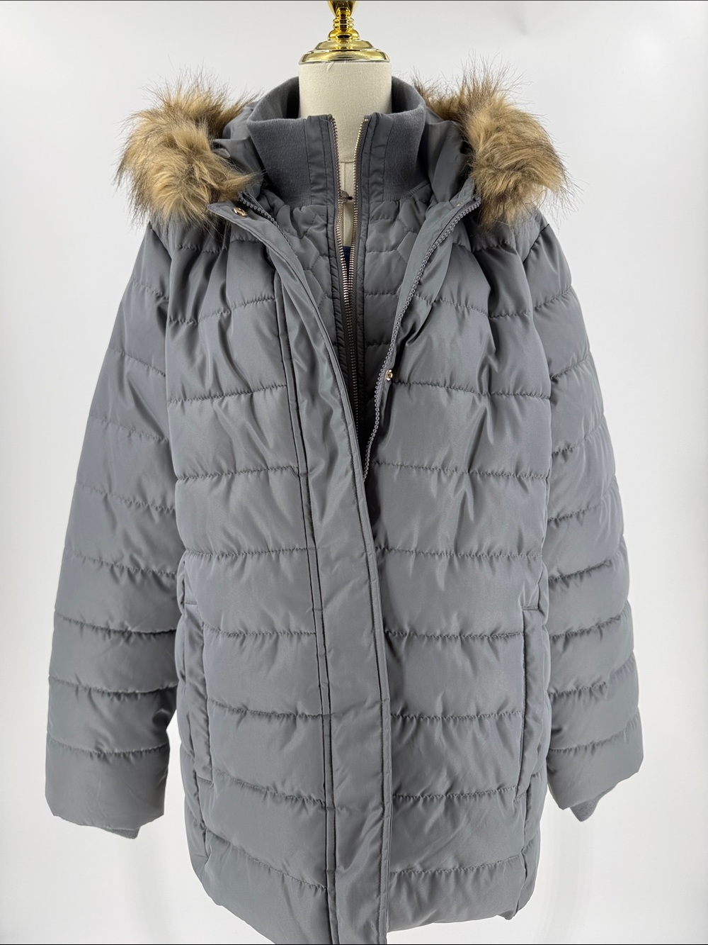 Time and Tru Gray Hooded Puffer Coat with Faux Fur Trim